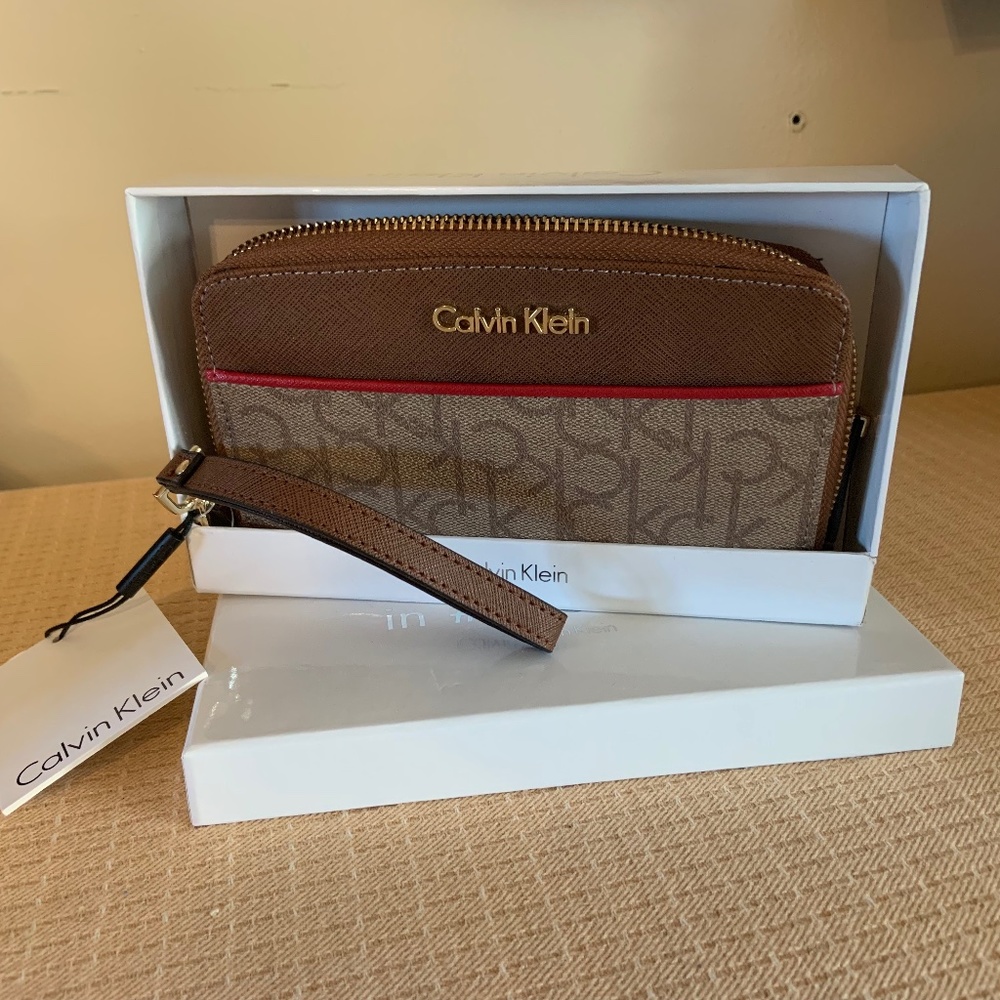 Calvin Klein wristlet new in box